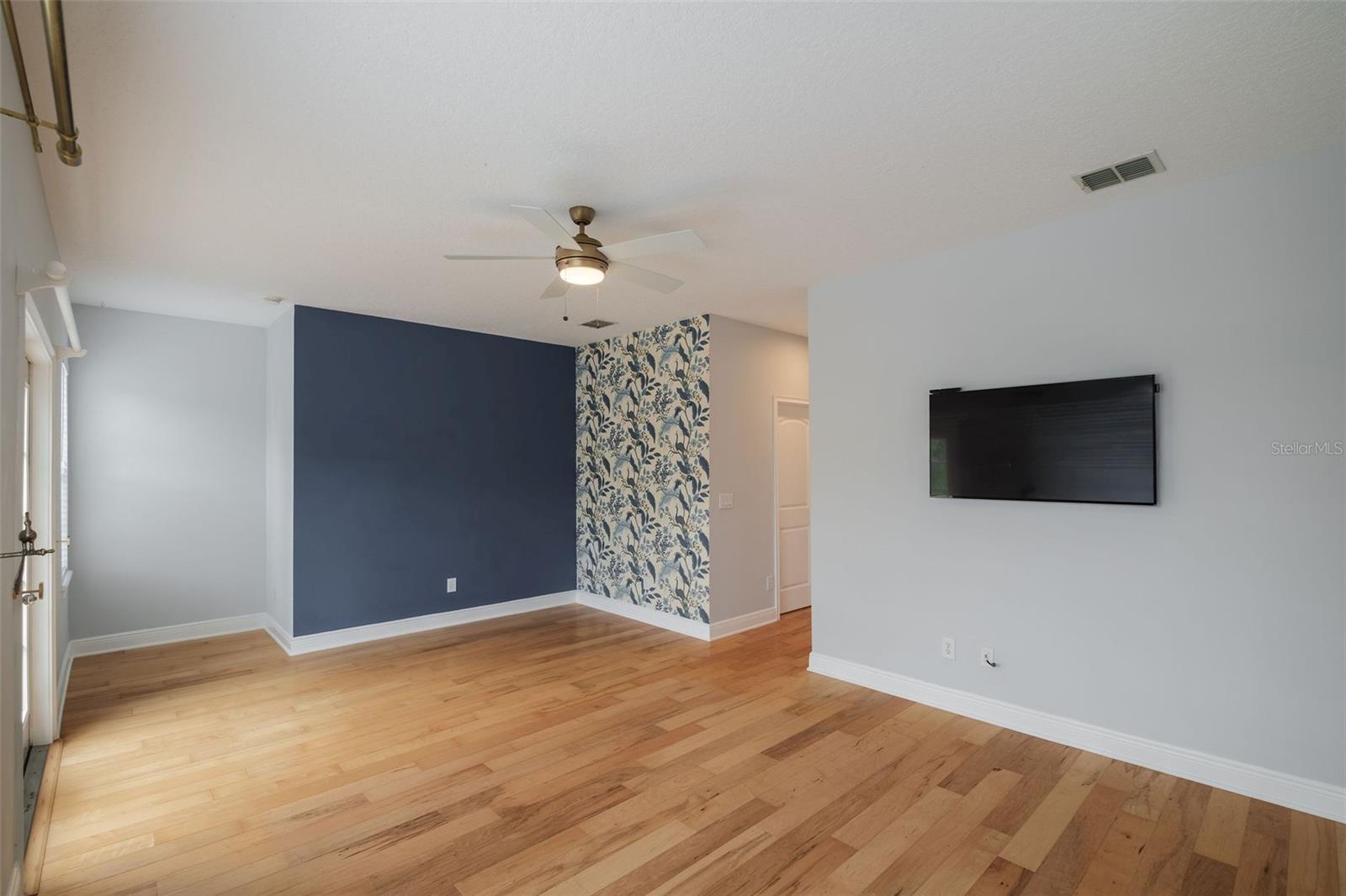 Image 15 of 25 For 1807 Hammerlin Avenue G