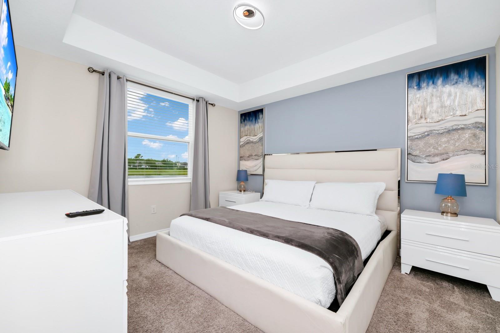 Image 17 of 39 For 3171 Paradox Circle 104