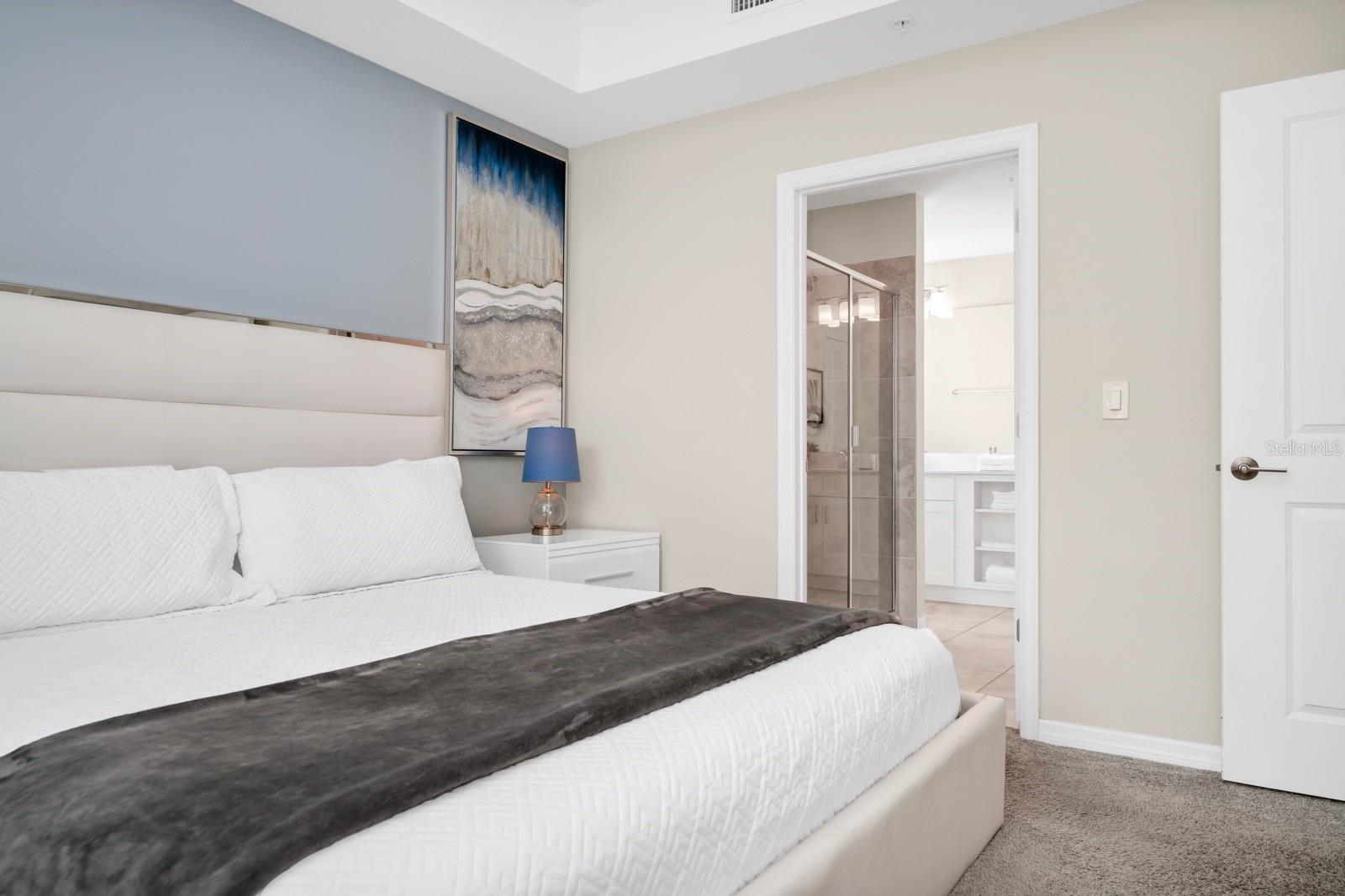 Image 19 of 39 For 3171 Paradox Circle 104