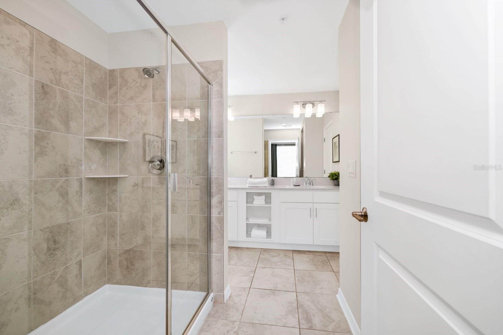 Image 20 of 39 For 3171 Paradox Circle 104