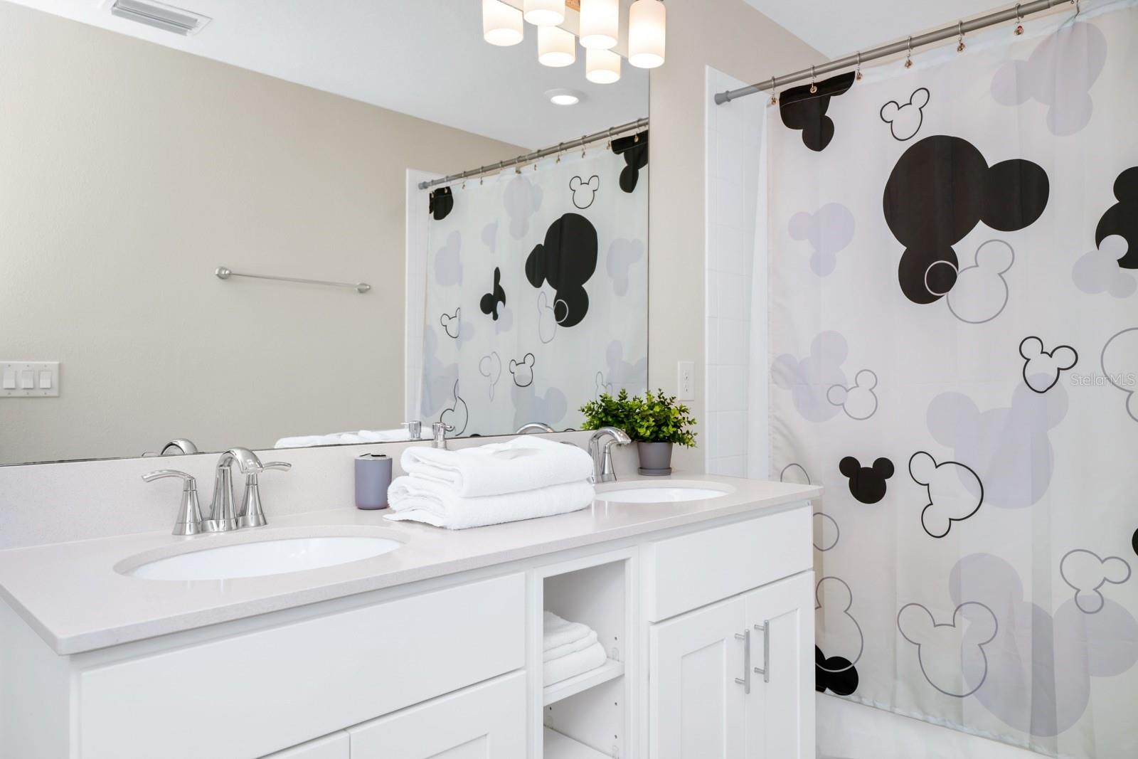 Image 22 of 39 For 3171 Paradox Circle 104