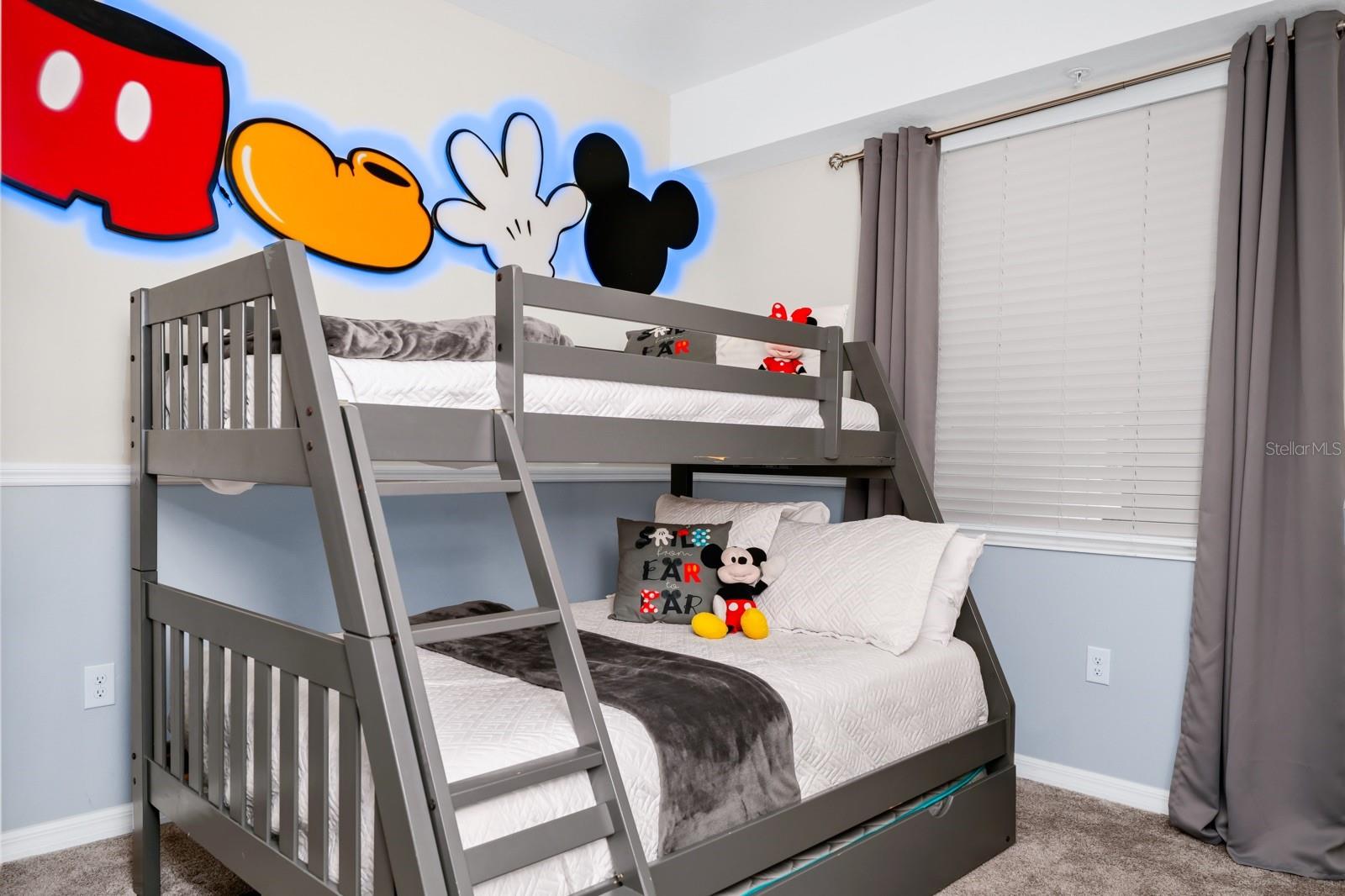 Image 24 of 39 For 3171 Paradox Circle 104