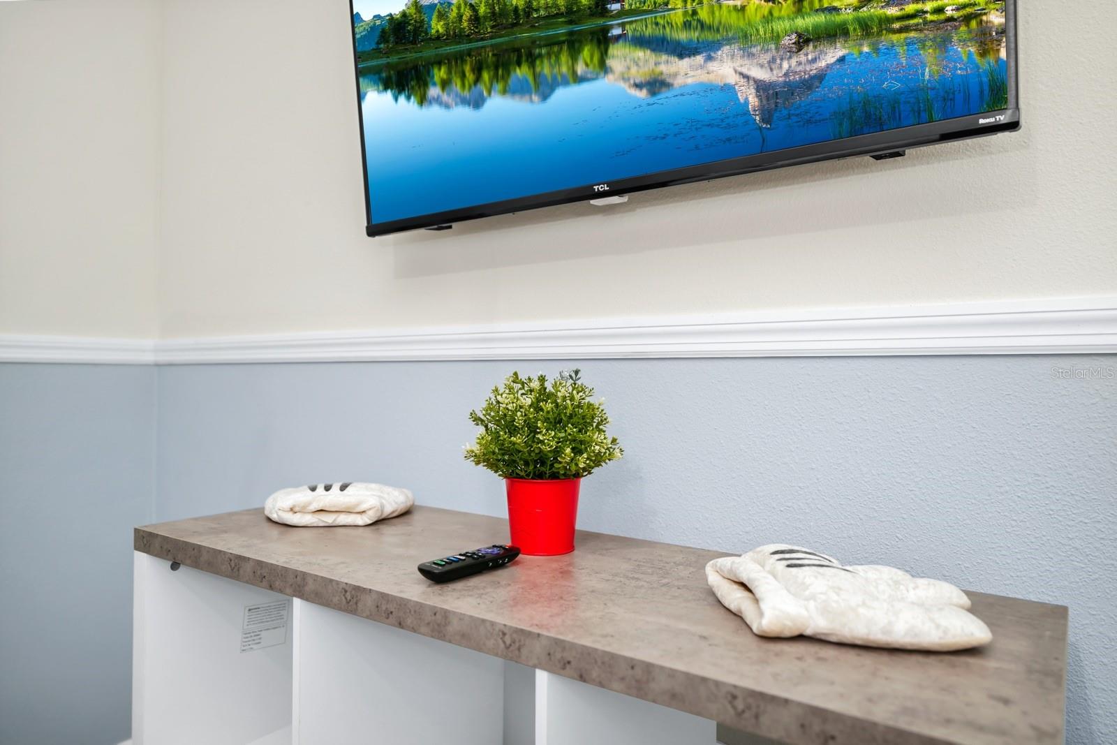 Image 26 of 39 For 3171 Paradox Circle 104