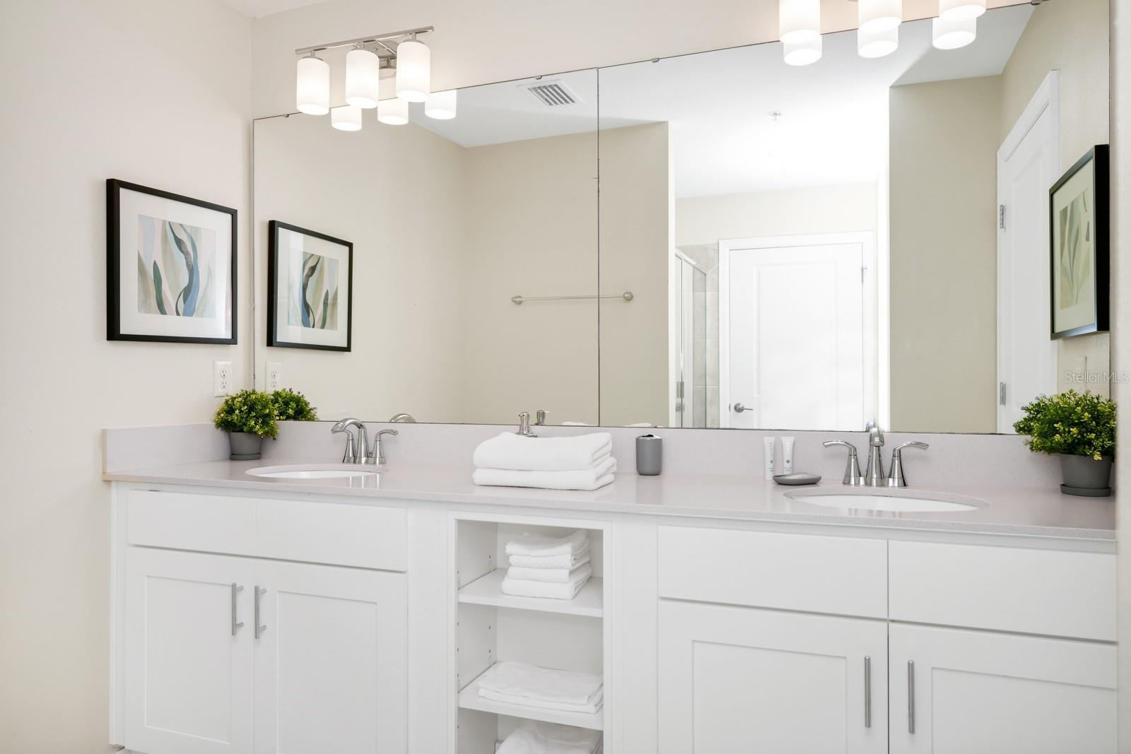 Image 27 of 39 For 3171 Paradox Circle 104