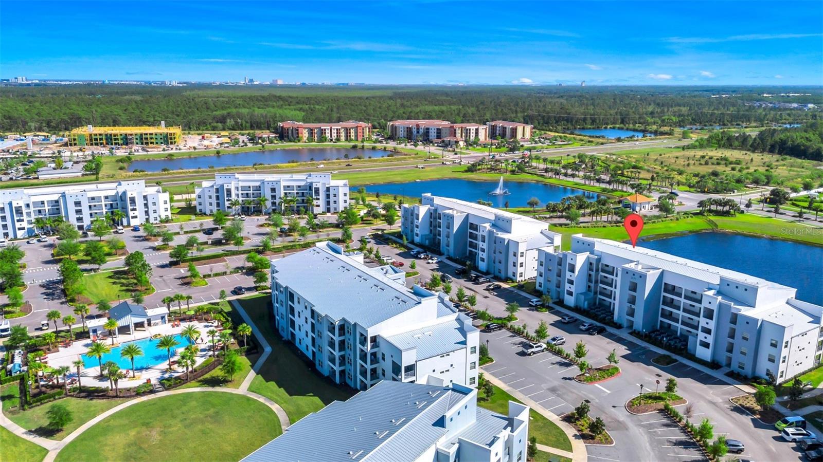 Image 35 of 39 For 3171 Paradox Circle 104