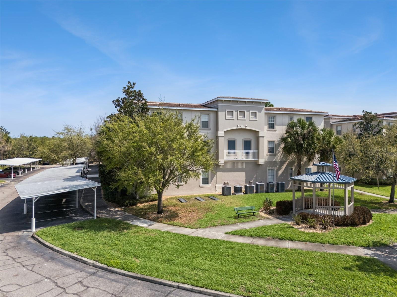 Image 45 of 58 For 3001 Laurel Park Lane 207