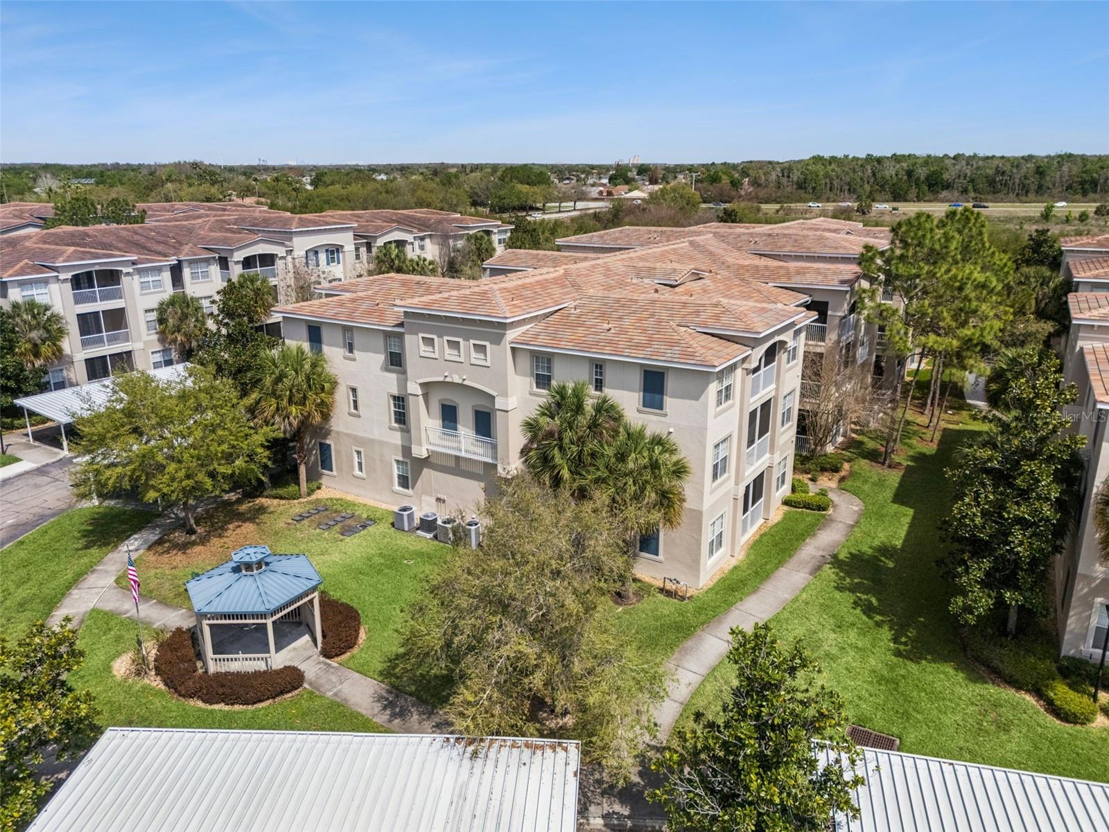 Image 51 of 58 For 3001 Laurel Park Lane 207