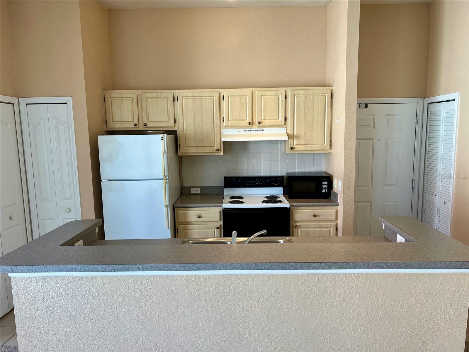 Image 8 of 17 For 2627 Maitland Crossing Way 302