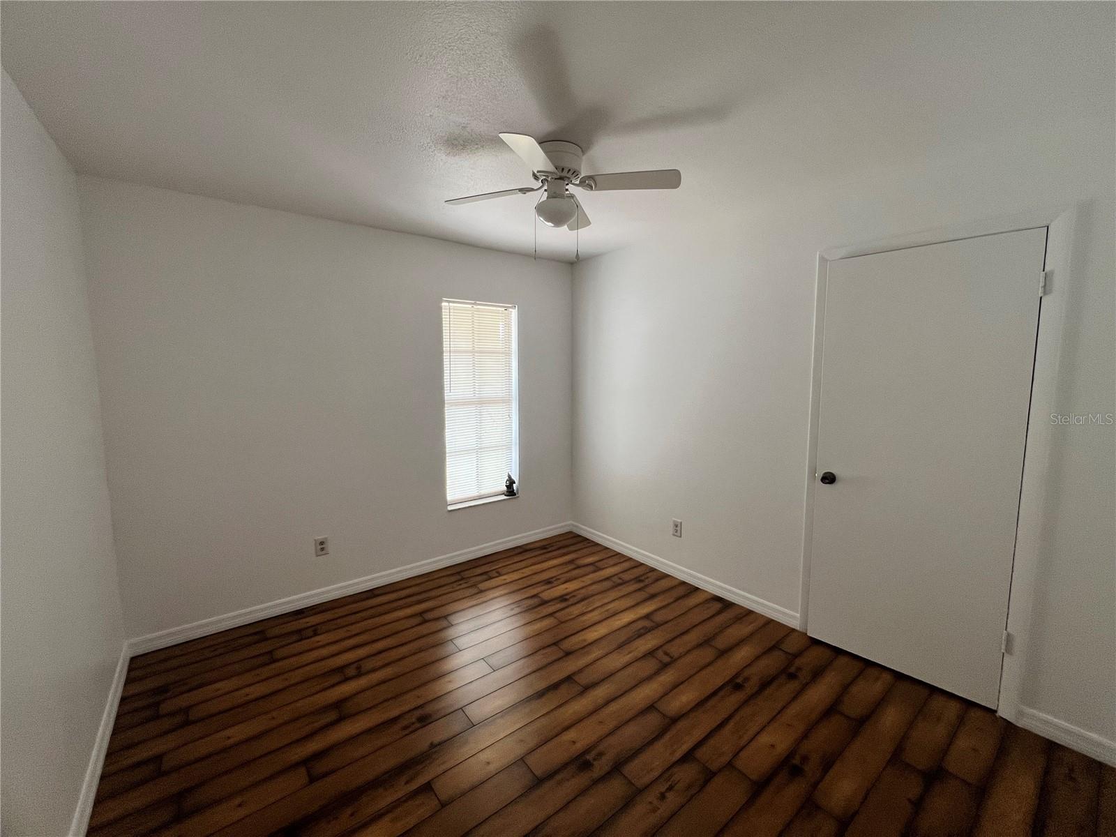 Image 2 of 17 For 3333 Valeview Drive