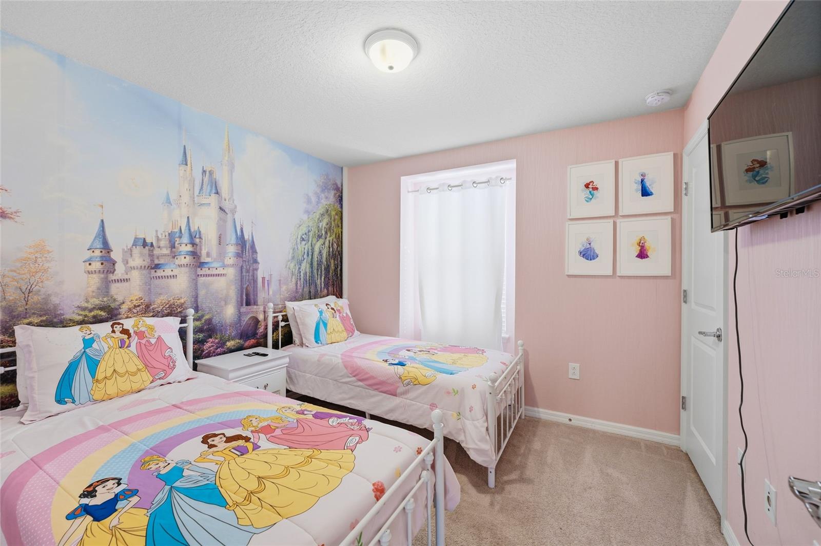 Image 13 of 26 For 236 Jetty Way