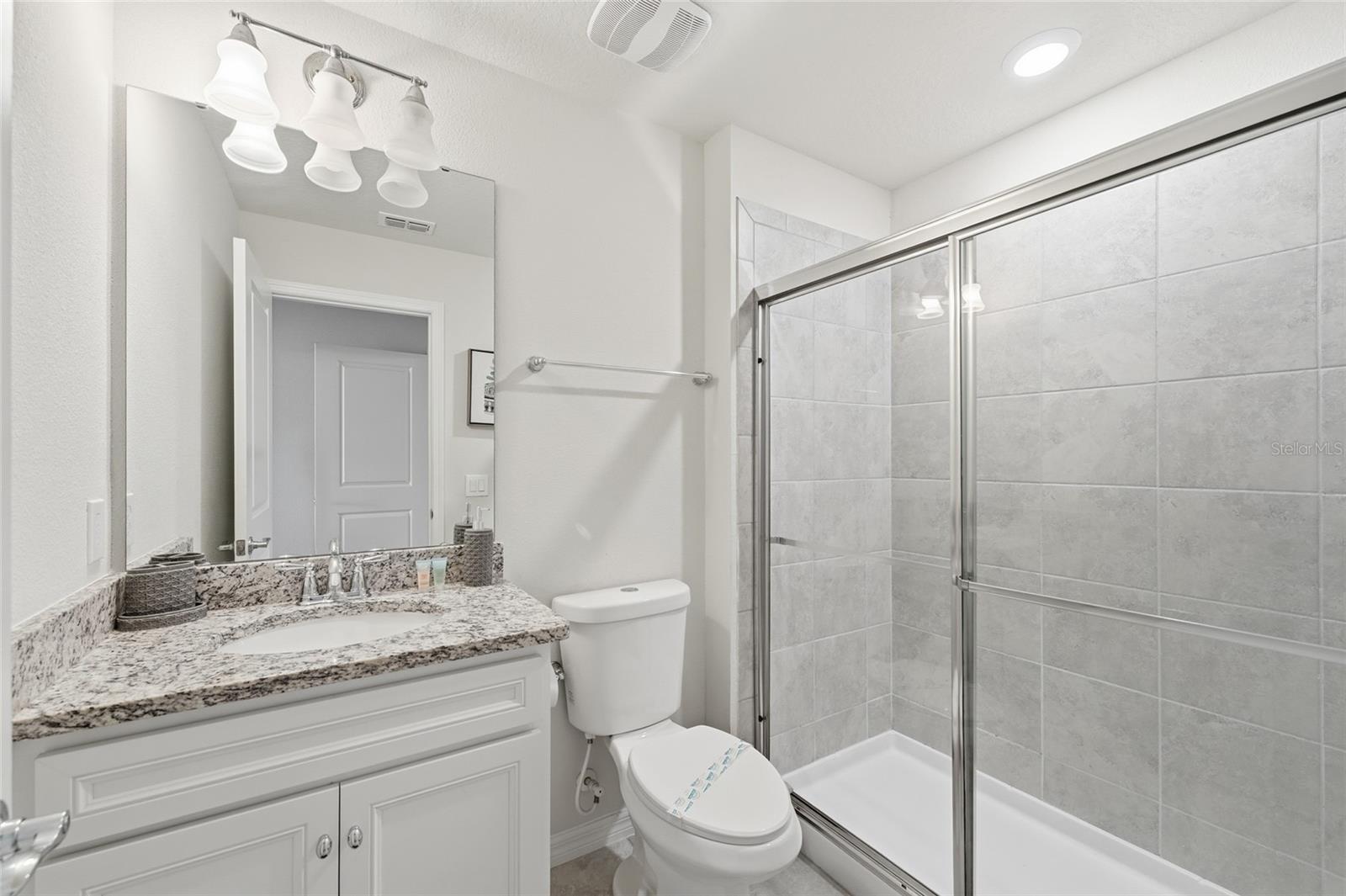 Image 16 of 26 For 236 Jetty Way