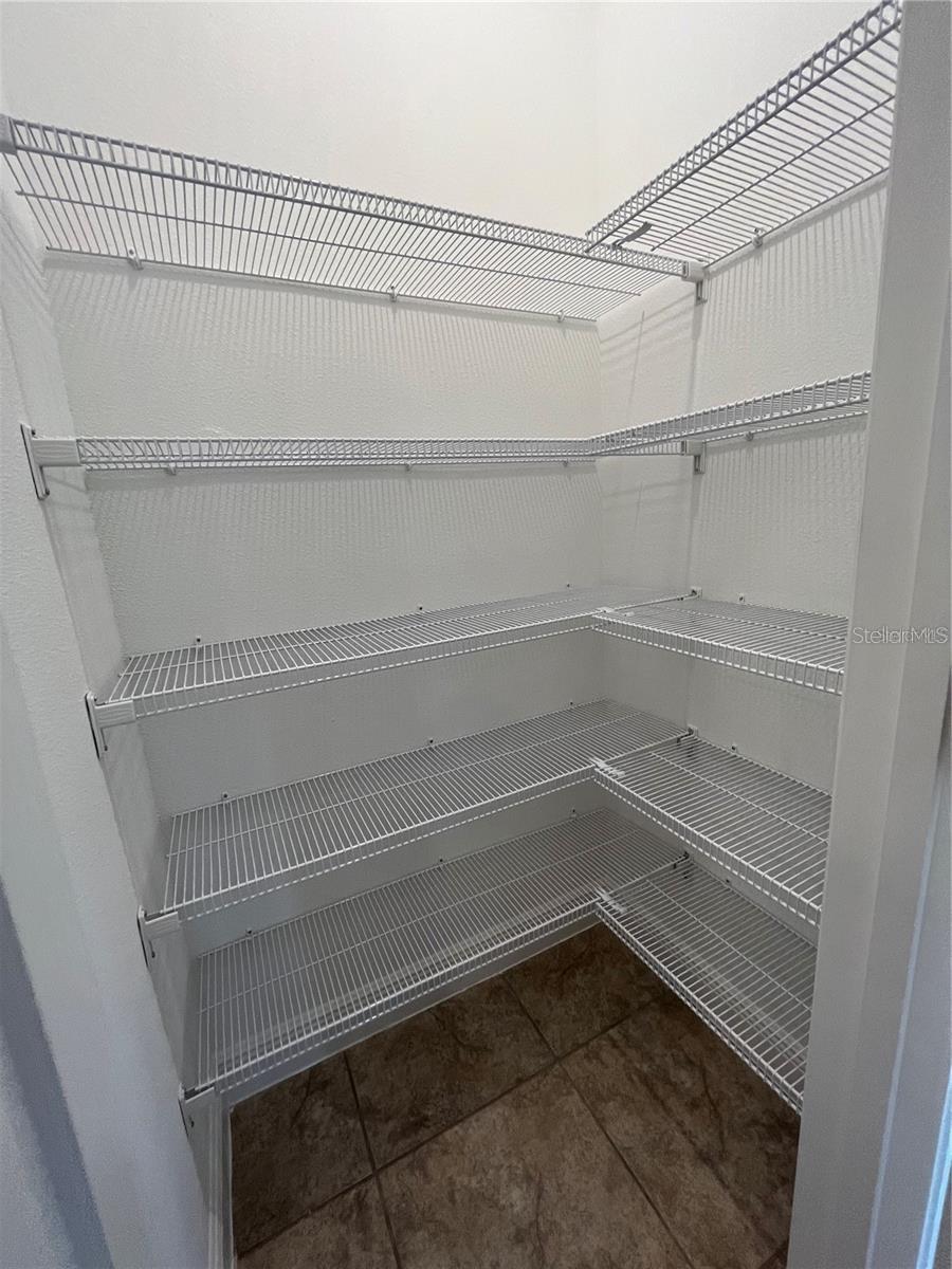 Image 7 of 23 For 14815 Milfoil Avenue