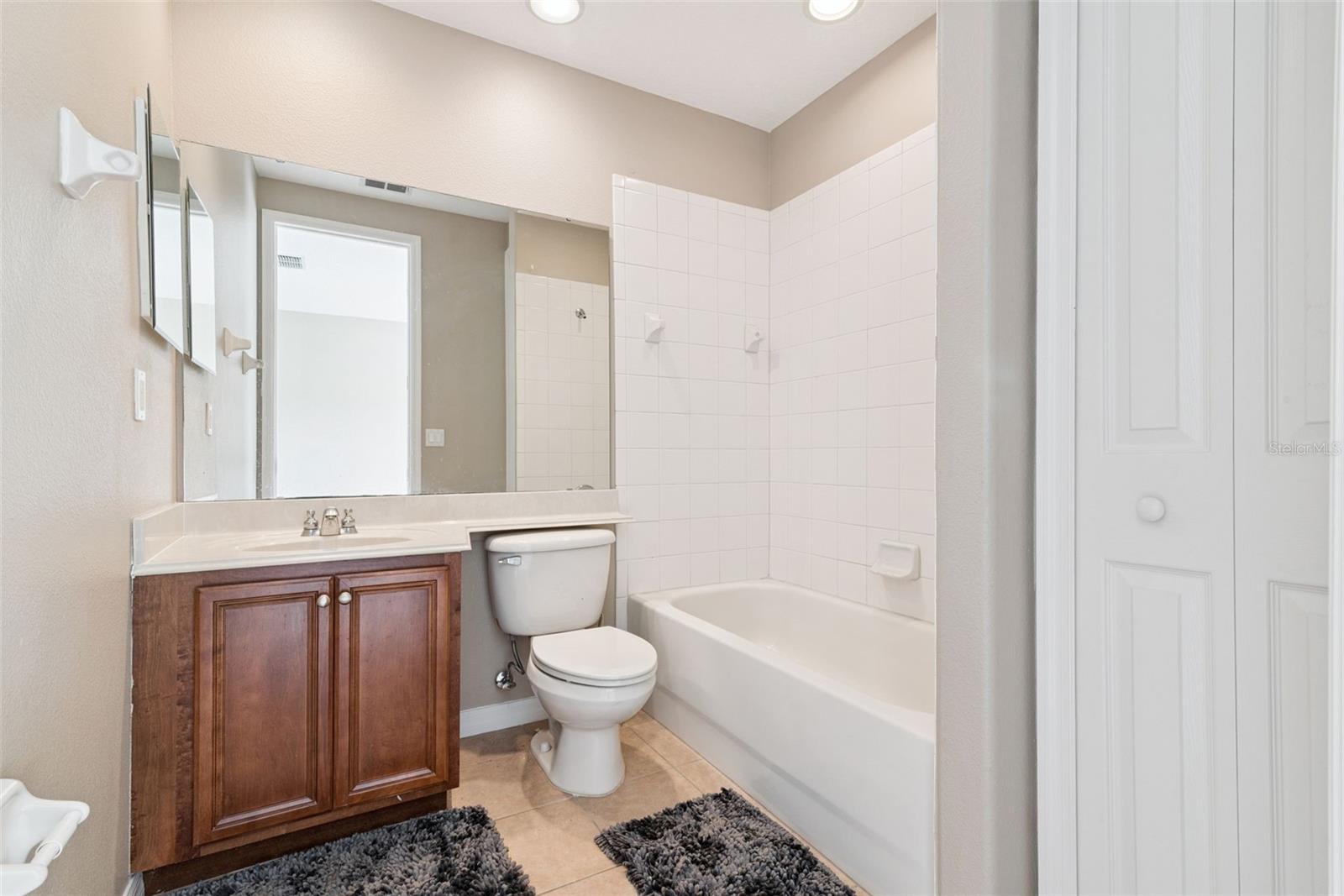 Image 25 of 30 For 16249 Tudor Grove Drive