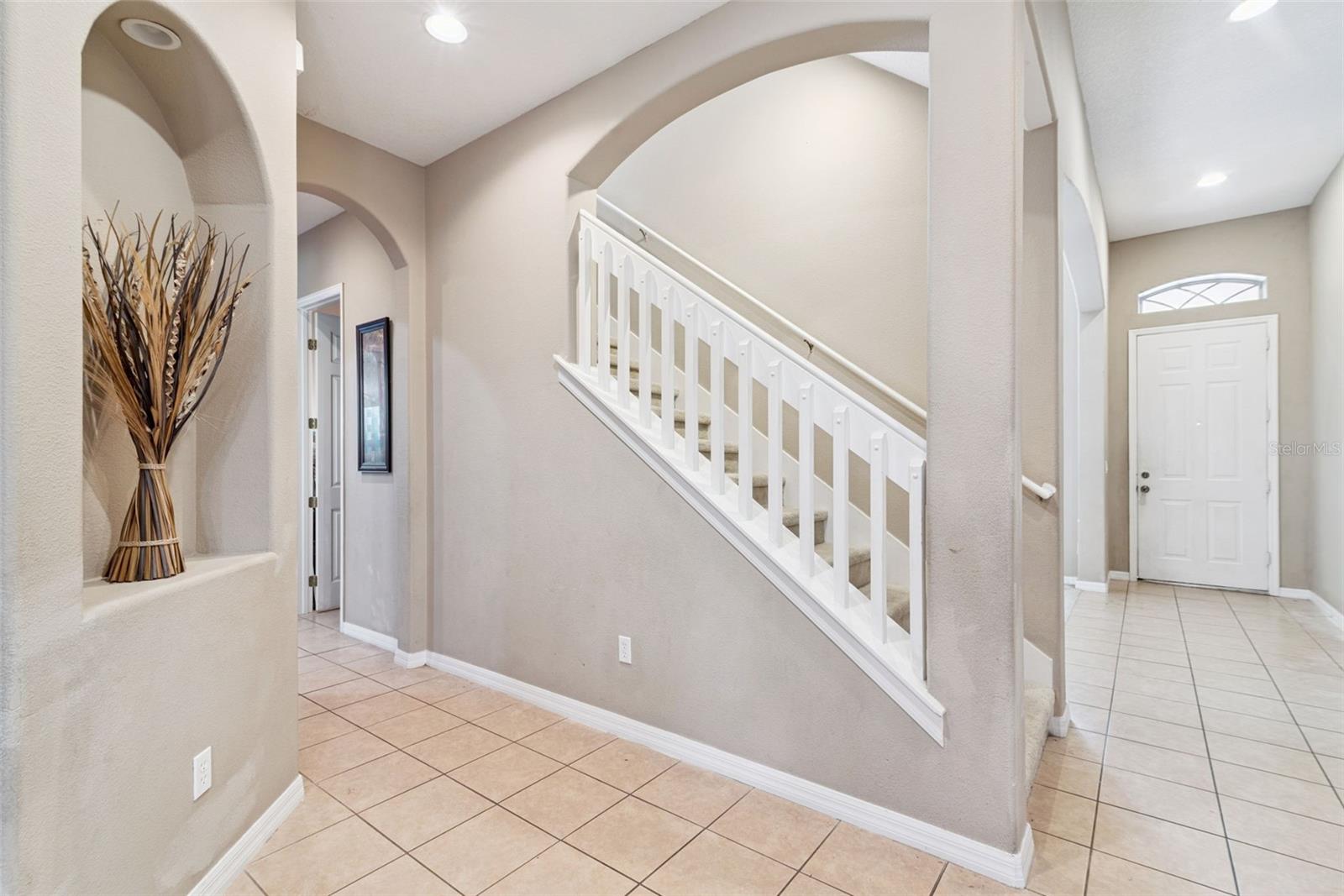 Image 5 of 30 For 16249 Tudor Grove Drive