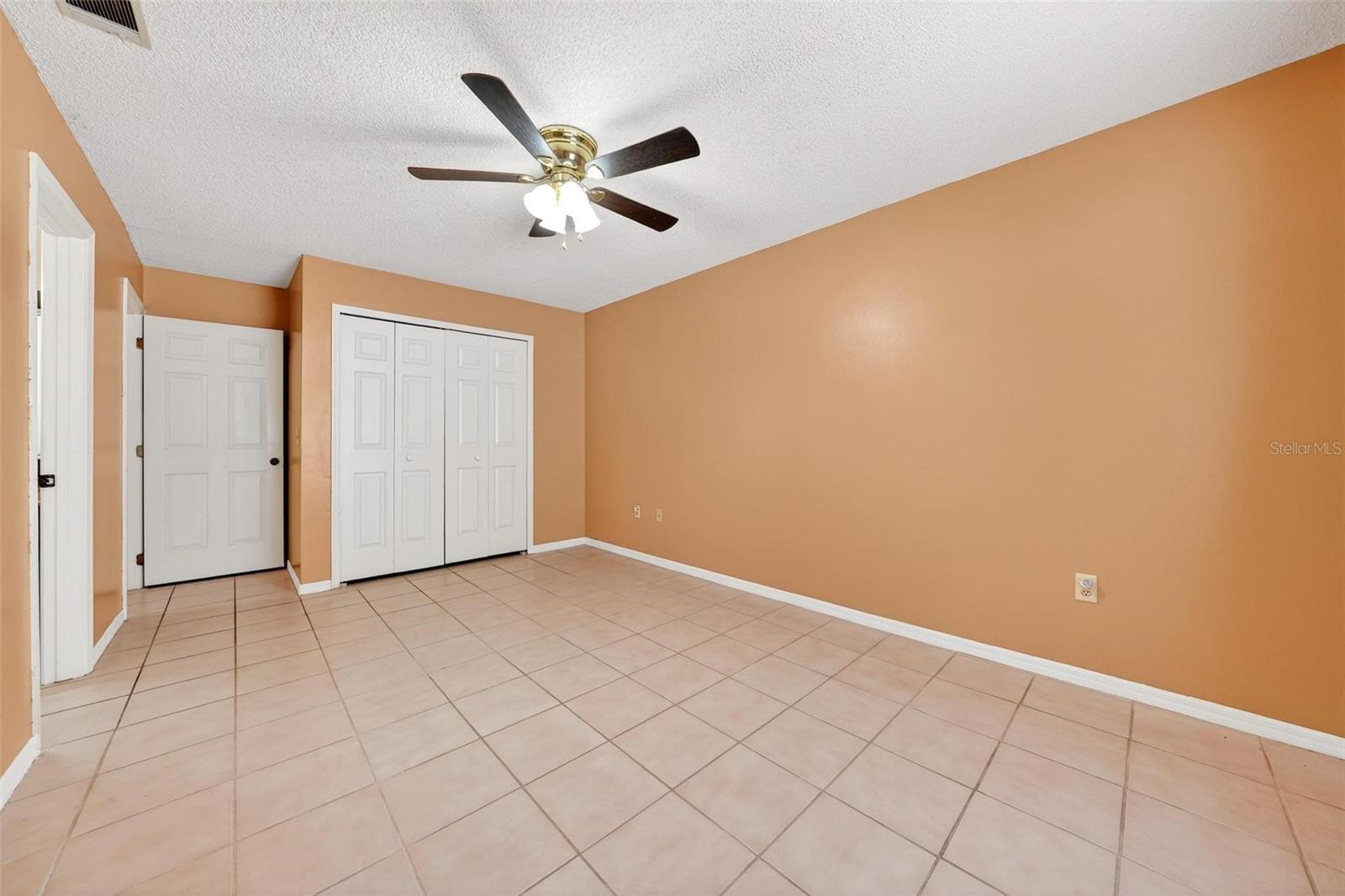 Image 21 of 30 For 4433 Winderwood Circle