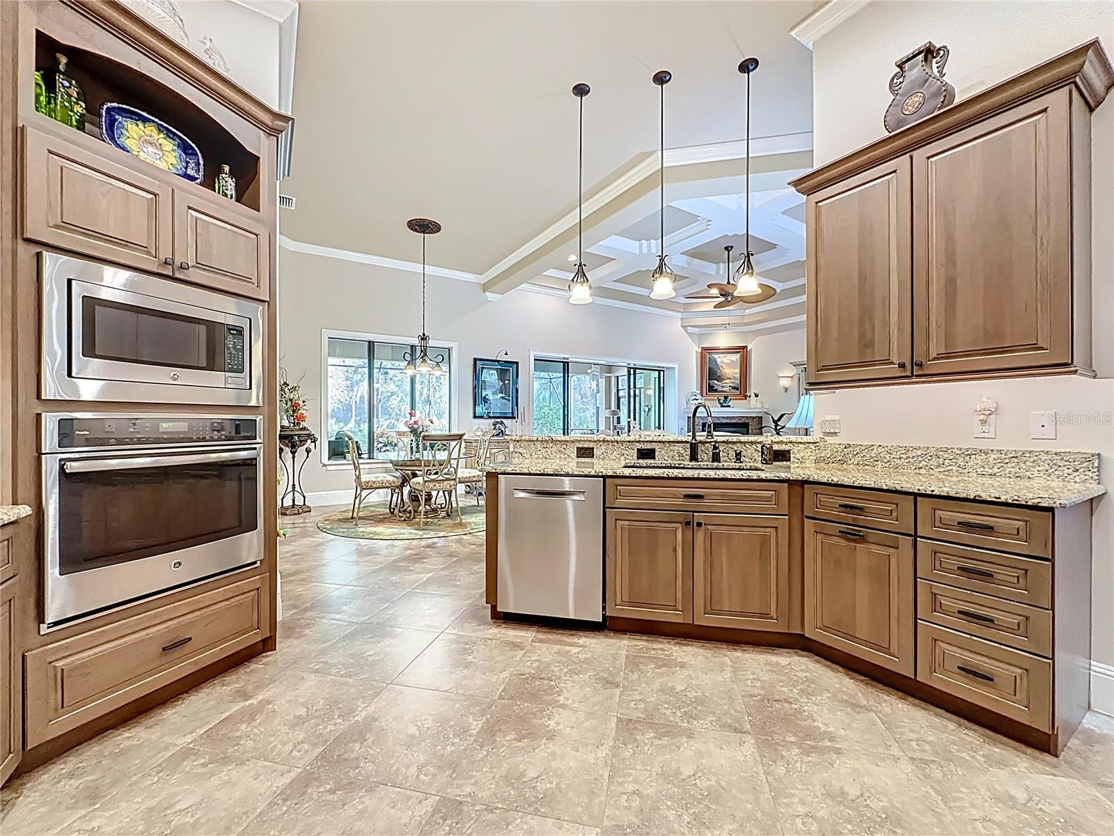 Image 11 of 58 For 14 Bluejack Court