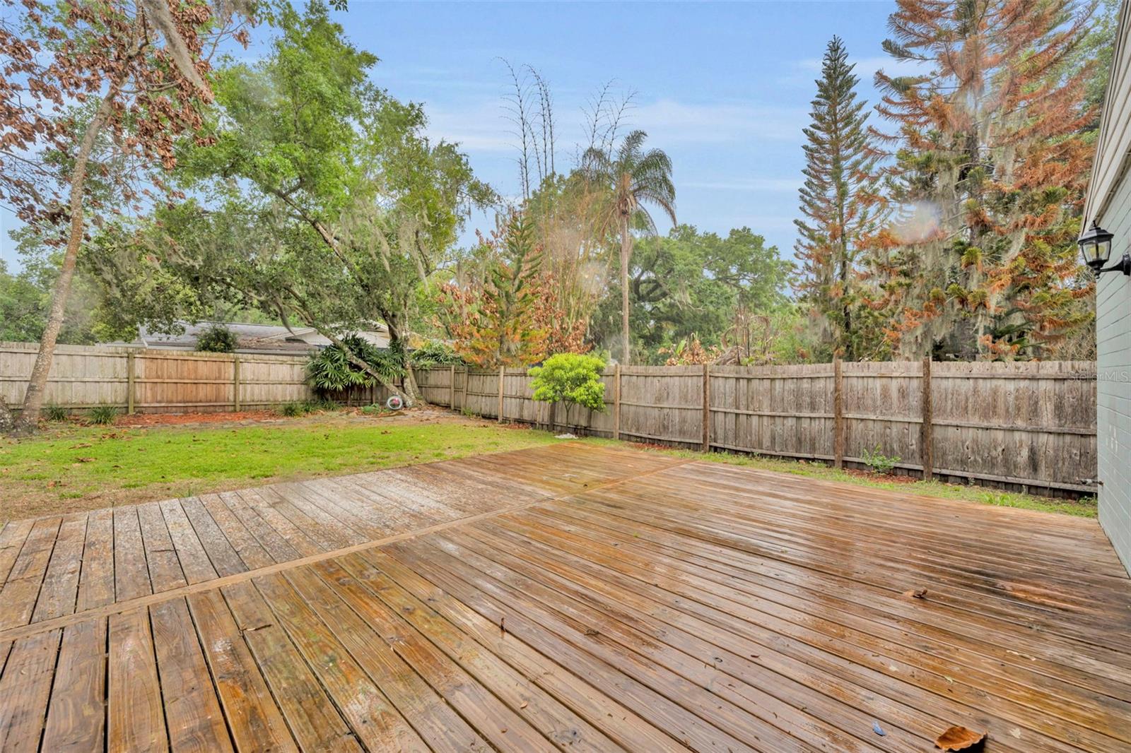 Image 27 of 37 For 612 Kaley Street