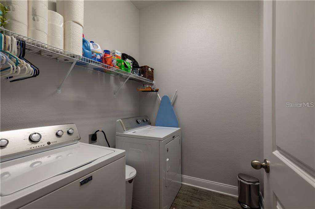 Image 15 of 27 For 17004 Gathering Place Circle