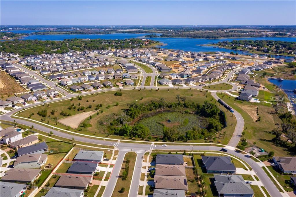 Image 20 of 27 For 17004 Gathering Place Circle