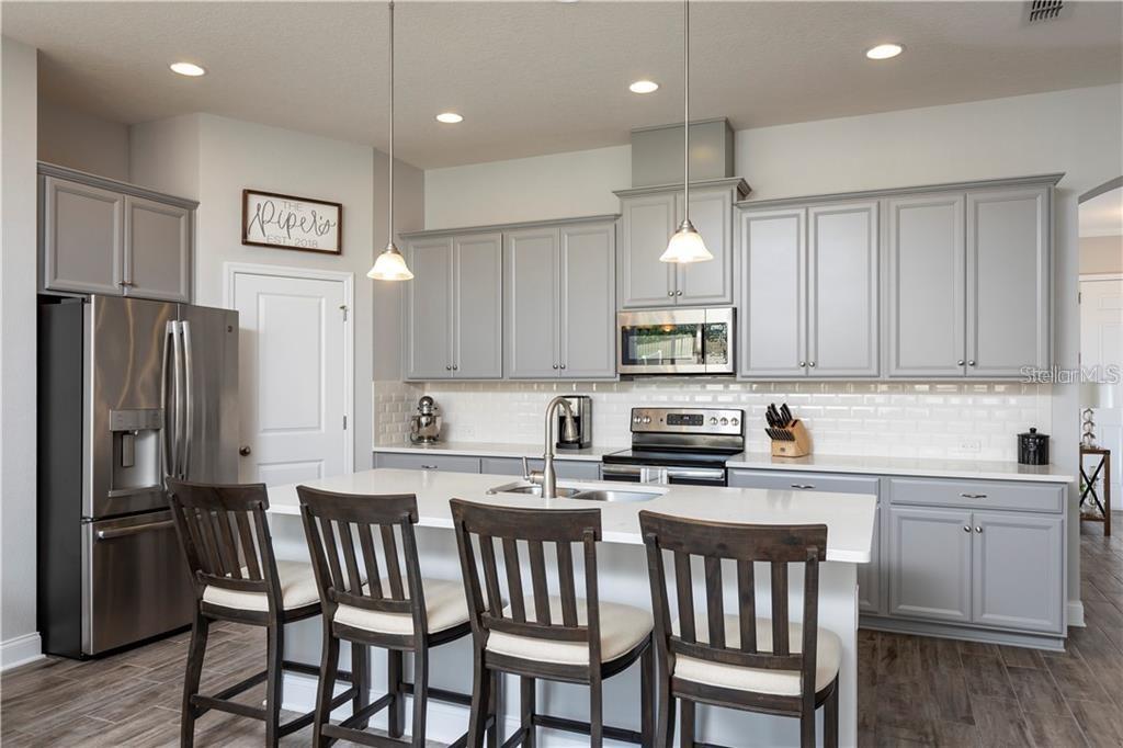 Image 4 of 27 For 17004 Gathering Place Circle