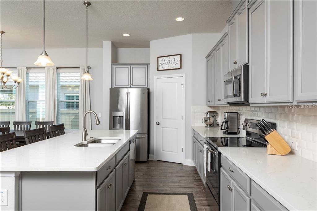 Image 5 of 27 For 17004 Gathering Place Circle