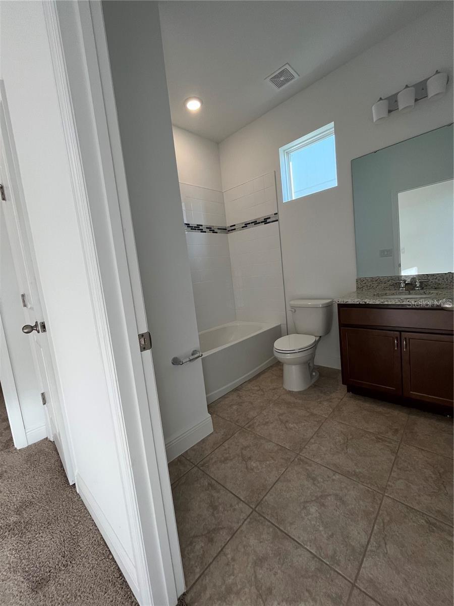 Image 11 of 23 For 14815 Milfoil Avenue