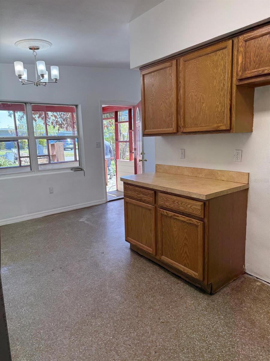 Image 19 of 25 For 7644 Arlene Avenue