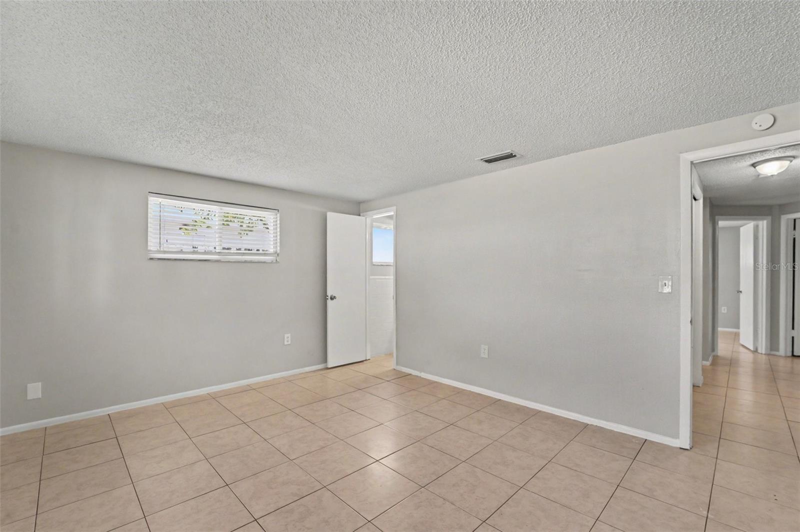 Image 18 of 26 For 7744 Waterford Street