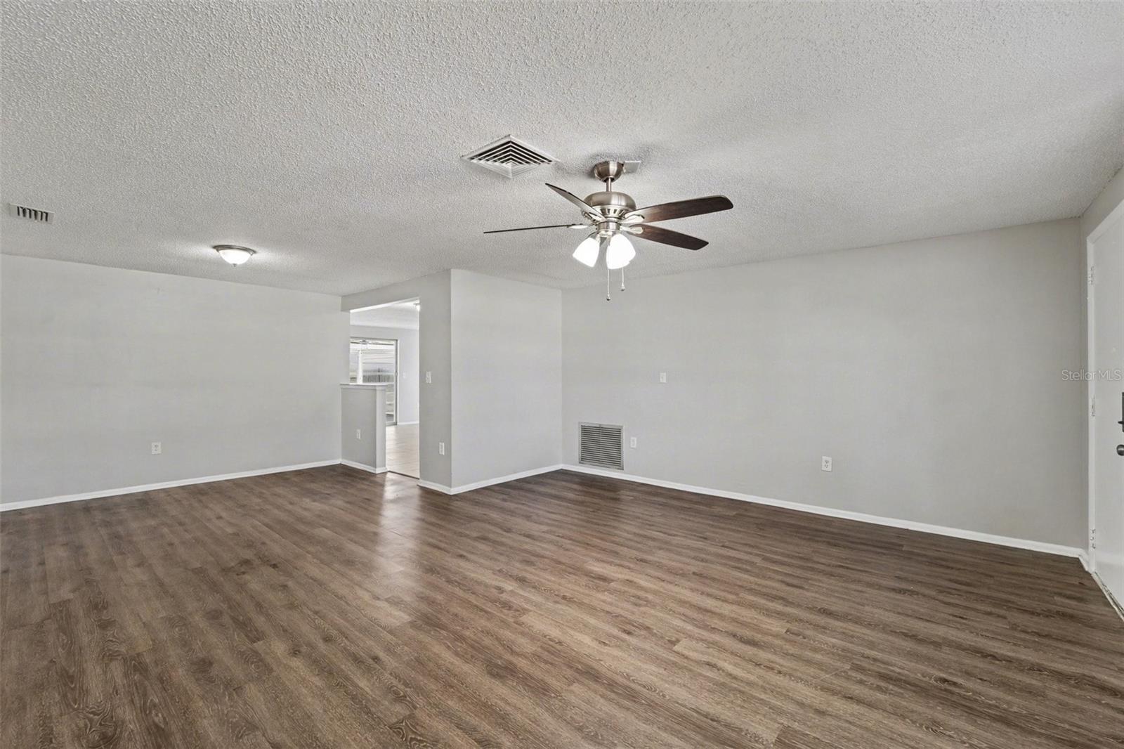 Image 6 of 26 For 7744 Waterford Street