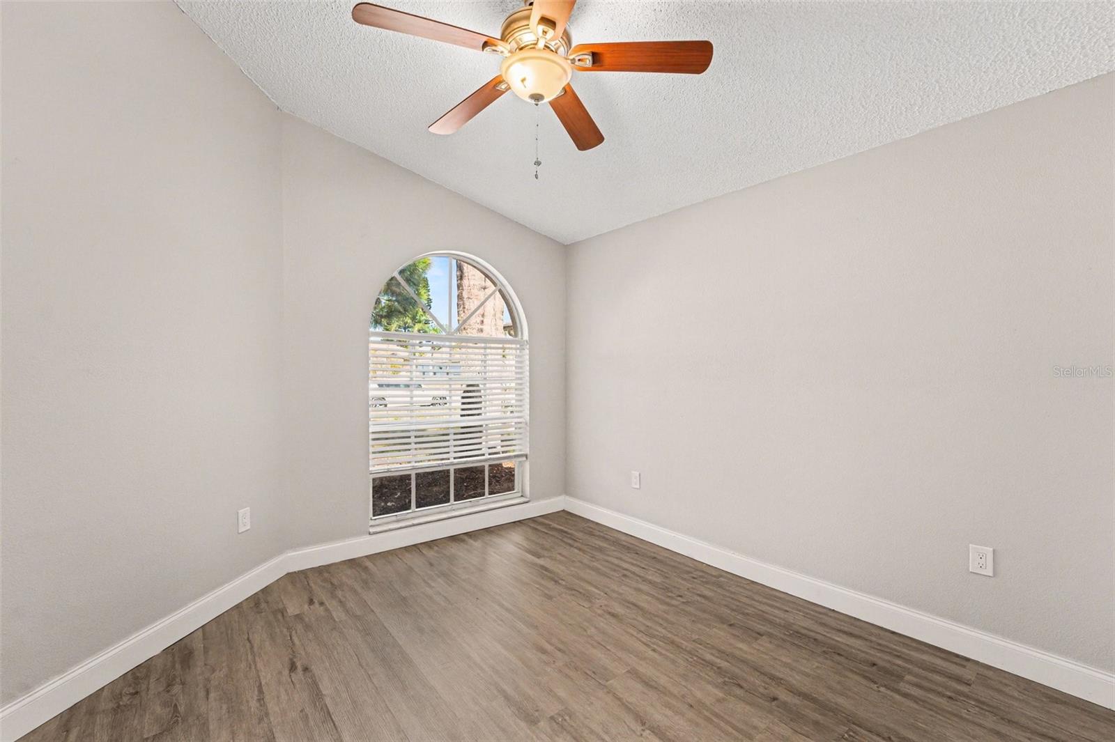 Image 12 of 15 For 8240 National Drive