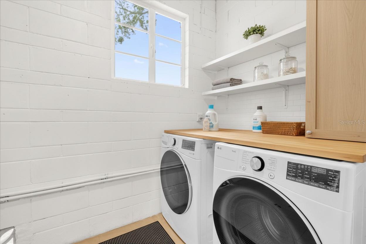 Image 19 of 21 For 2639 Betty Street