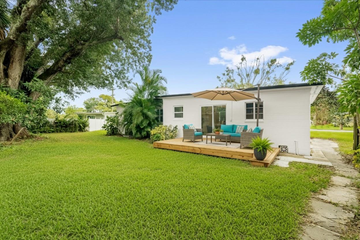 Image 20 of 21 For 2639 Betty Street