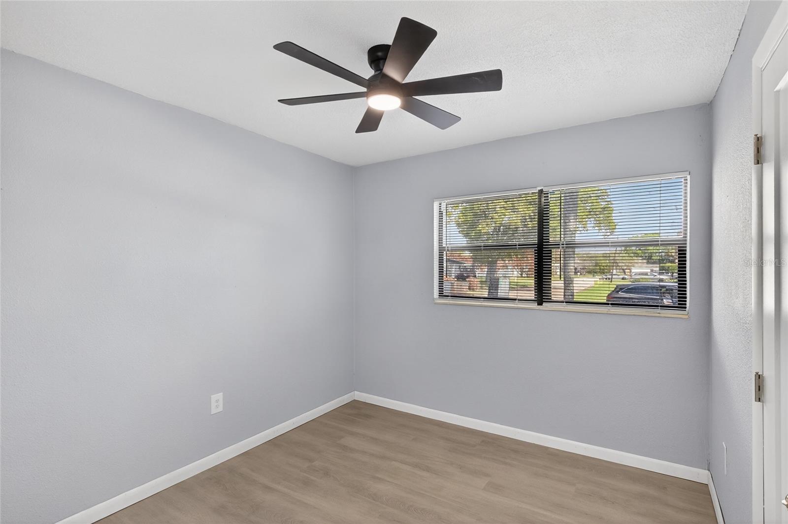 Image 11 of 36 For 119 Explorer Street