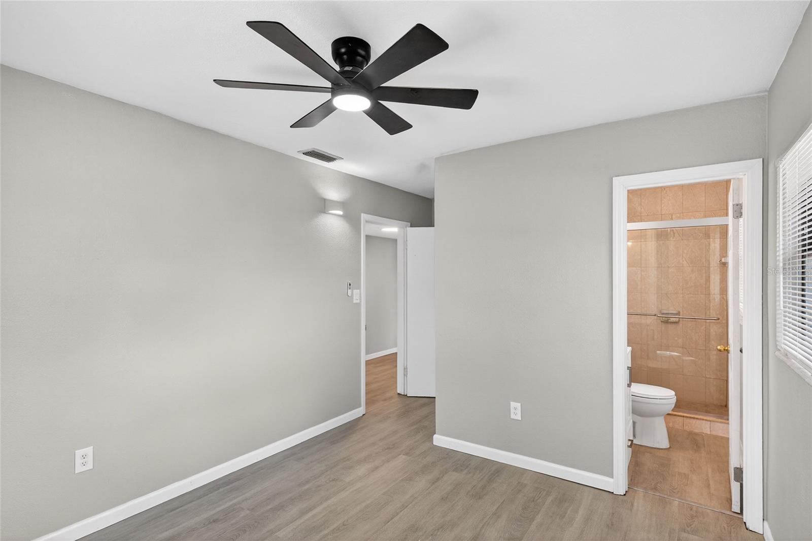 Image 21 of 36 For 119 Explorer Street