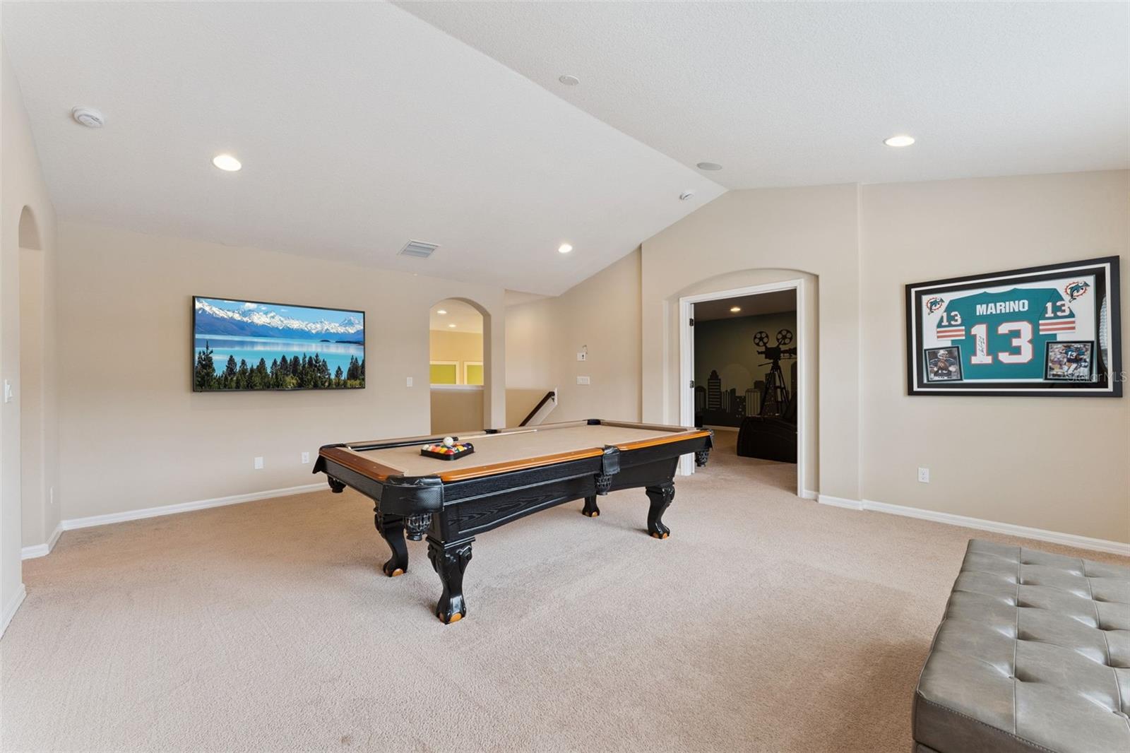 Image 38 of 60 For 15393 Sandfield Loop