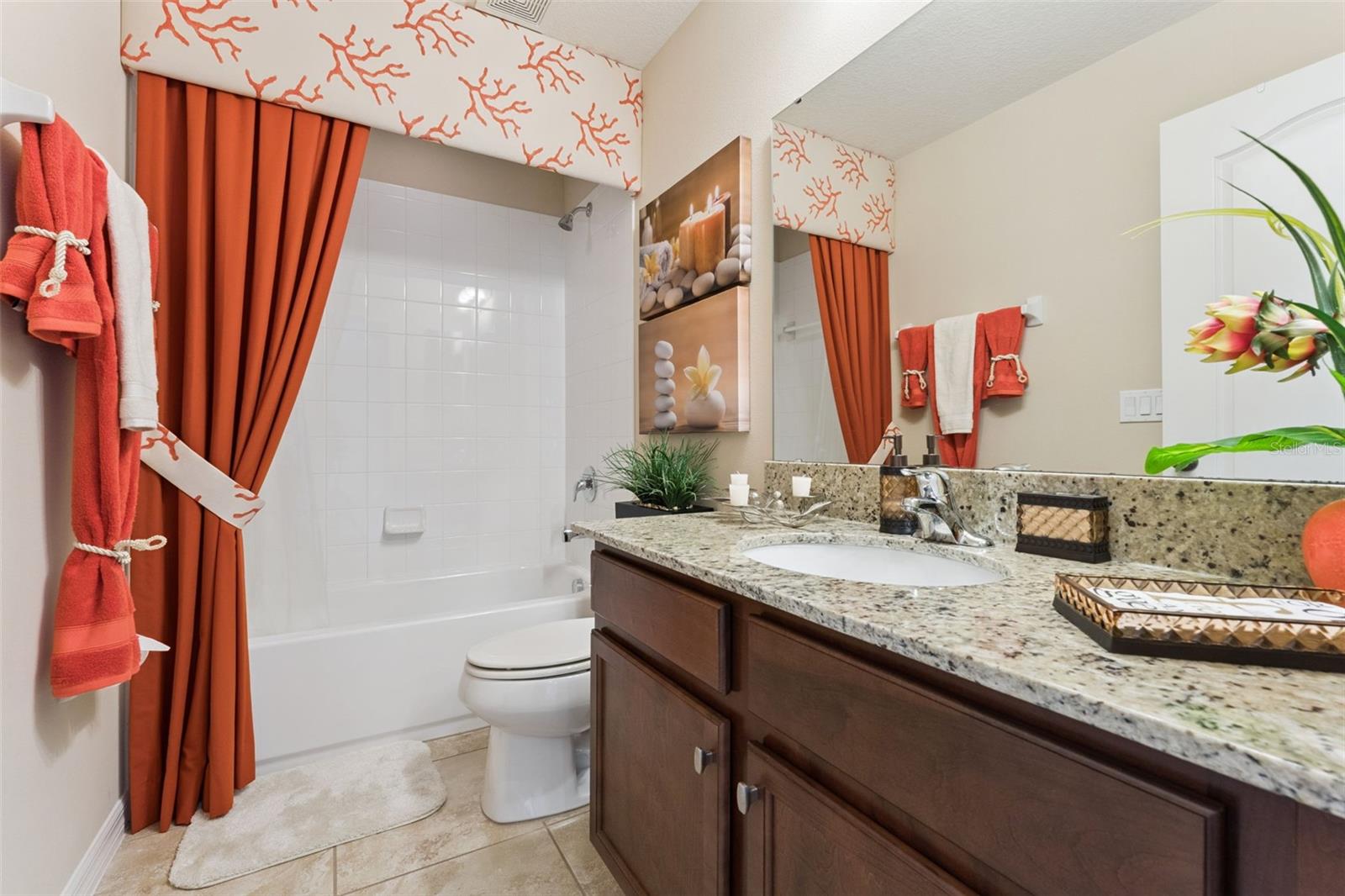 Image 43 of 60 For 15393 Sandfield Loop