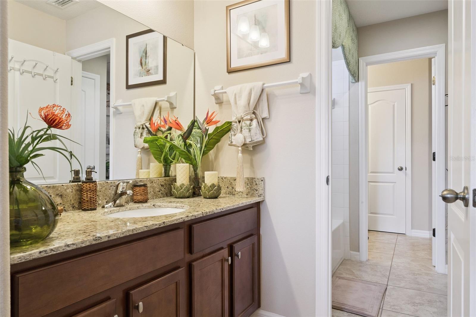 Image 45 of 60 For 15393 Sandfield Loop