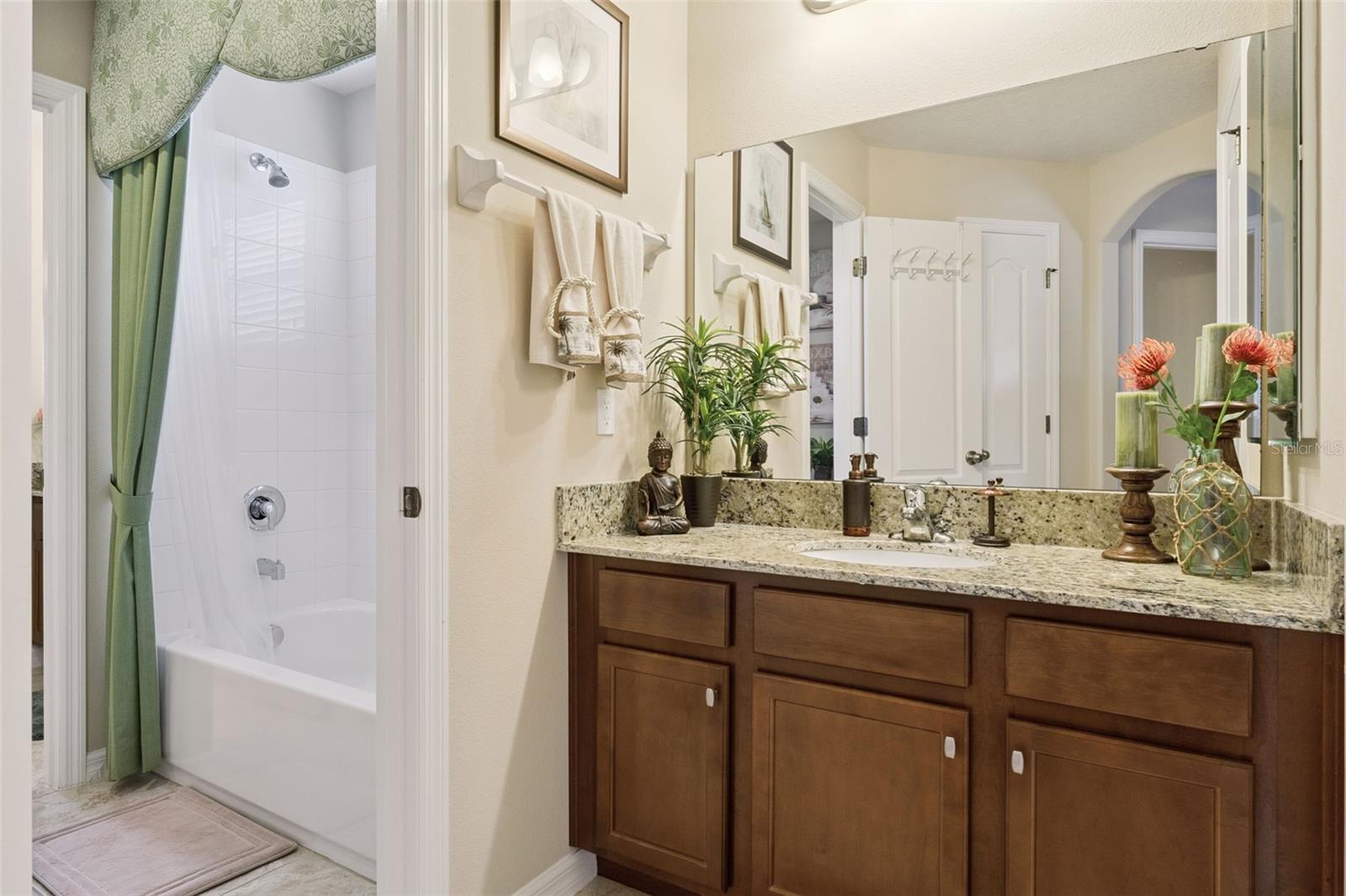 Image 46 of 60 For 15393 Sandfield Loop