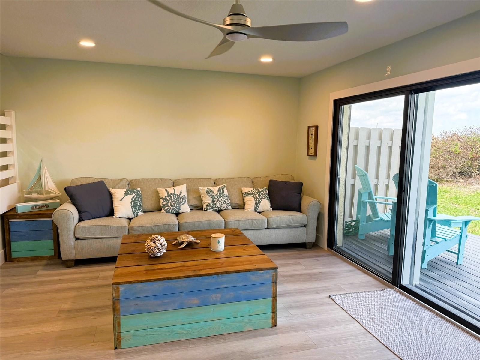 Image 10 of 27 For 4783 Atlantic Avenue E2