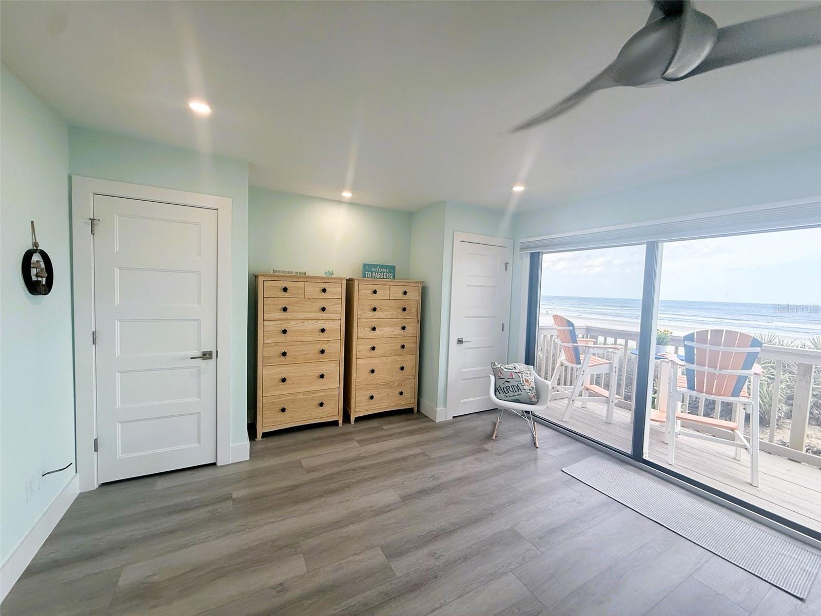 Image 18 of 27 For 4783 Atlantic Avenue E2