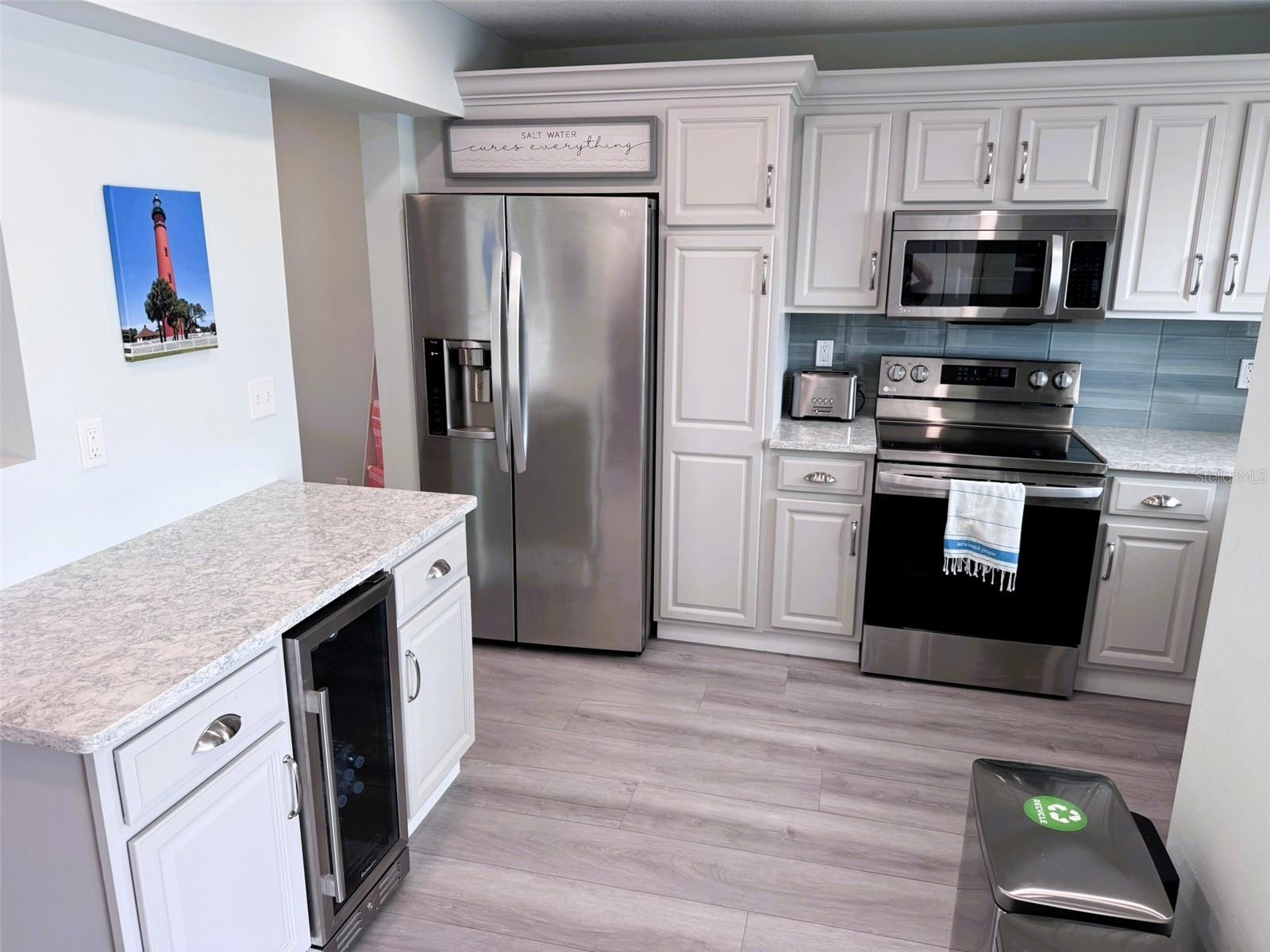 Image 3 of 27 For 4783 Atlantic Avenue E2