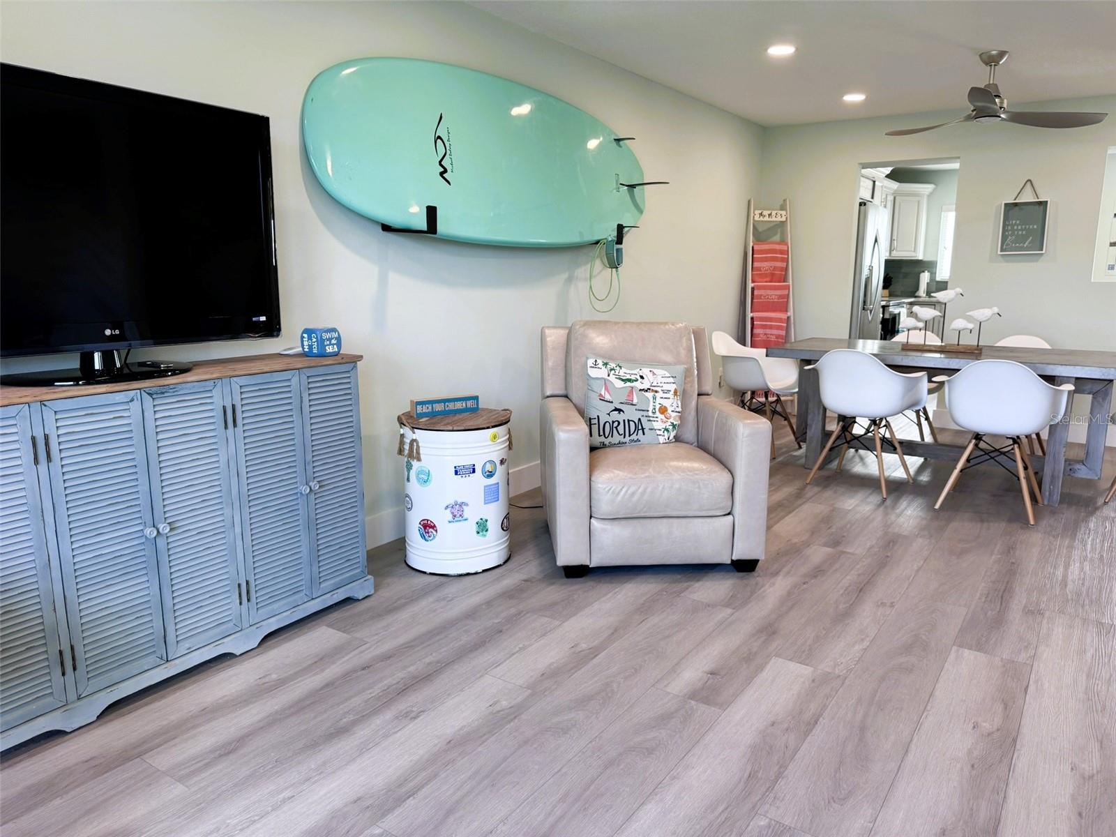 Image 7 of 27 For 4783 Atlantic Avenue E2