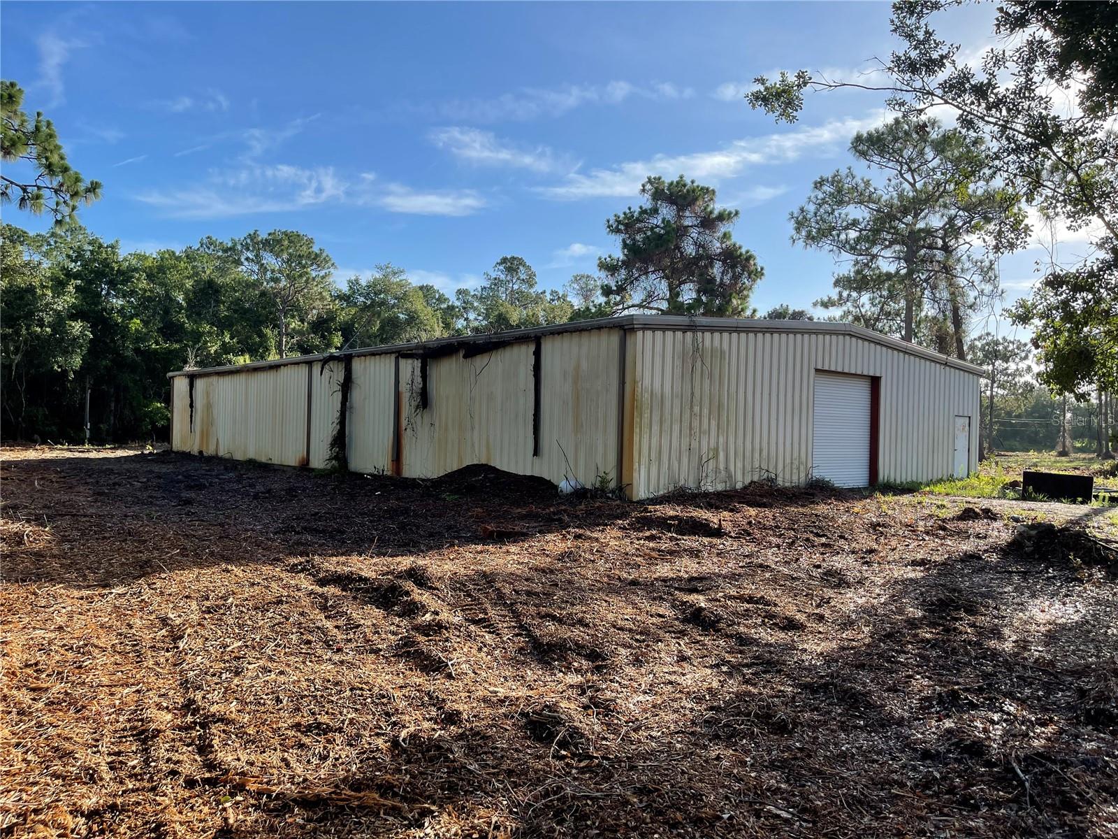 Image 25 of 49 For 3524 Hickory Tree Road