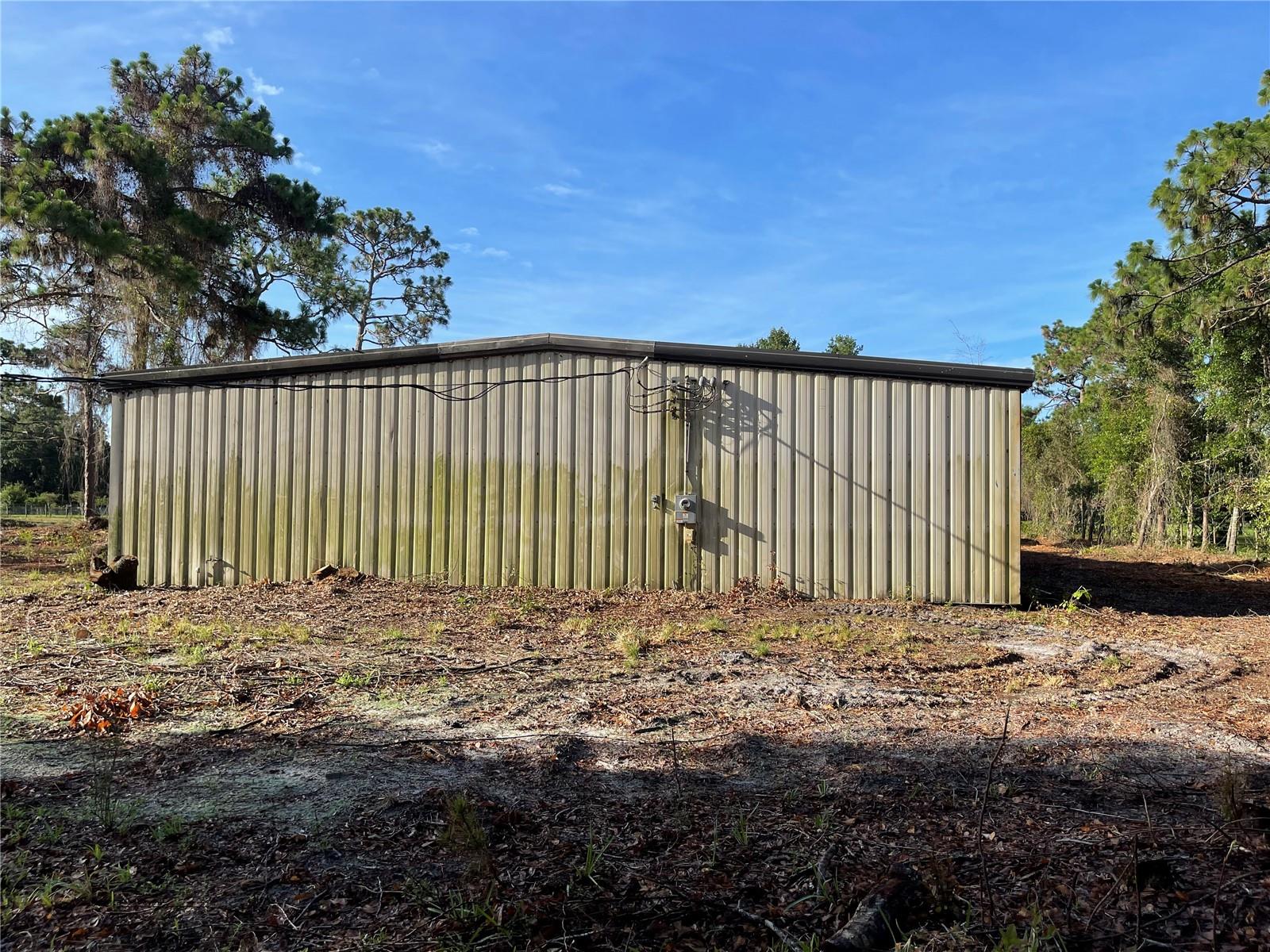 Image 29 of 49 For 3524 Hickory Tree Road