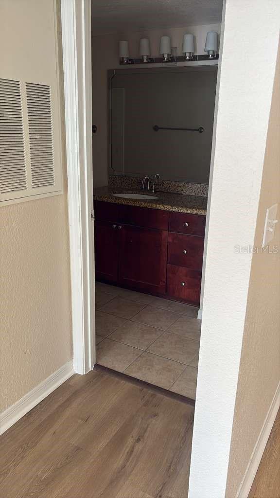 Image 7 of 11 For 5120 Conroy Road 15