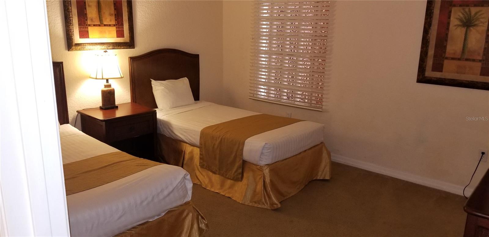 Image 3 of 9 For 3060 Pirates Retreat Court 106