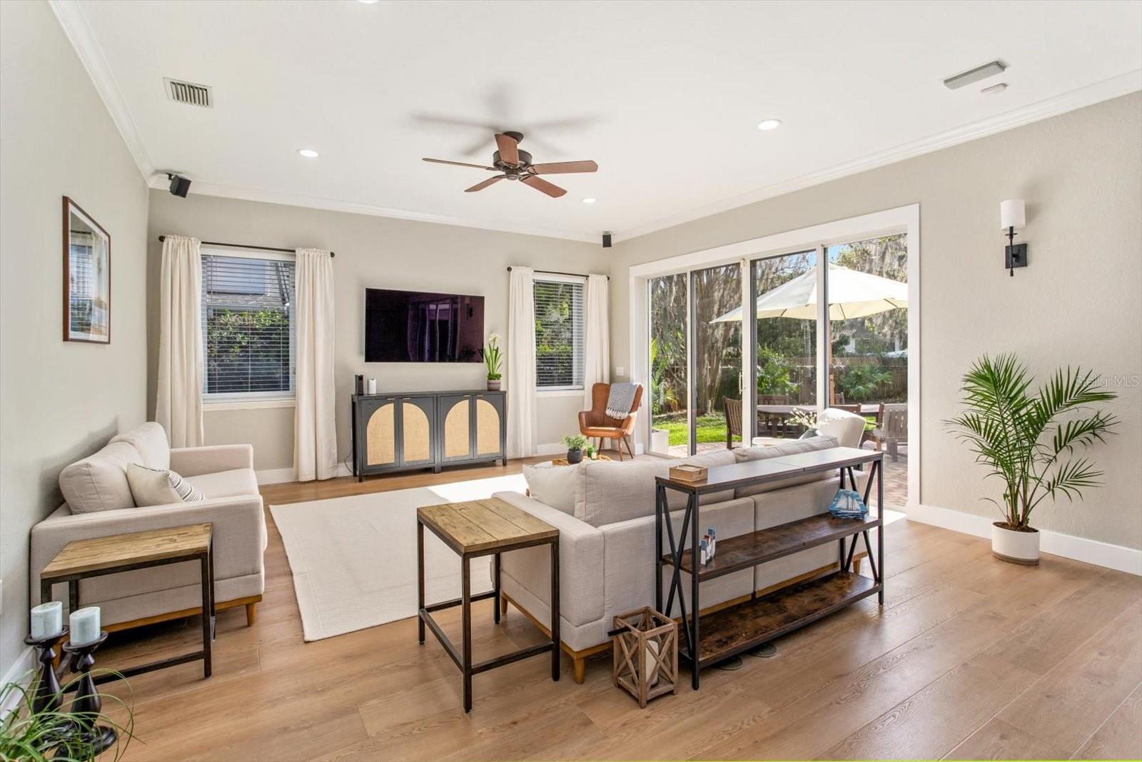 Image 15 of 33 For 106 Palm Street