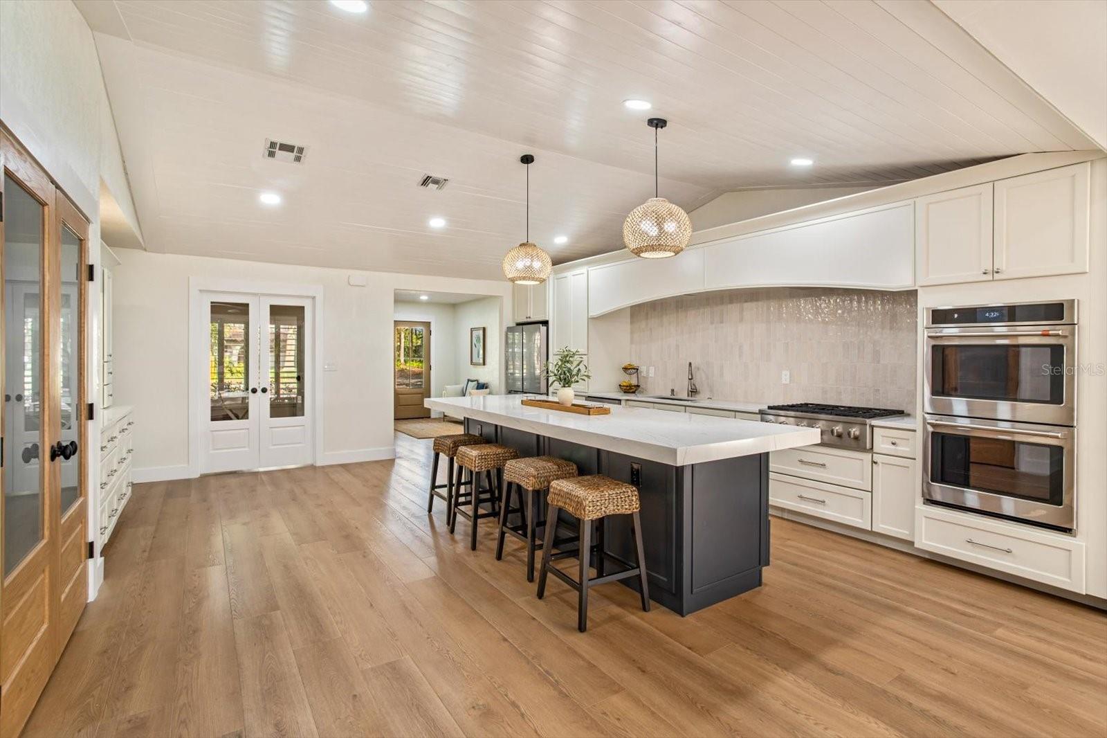 Image 6 of 33 For 106 Palm Street