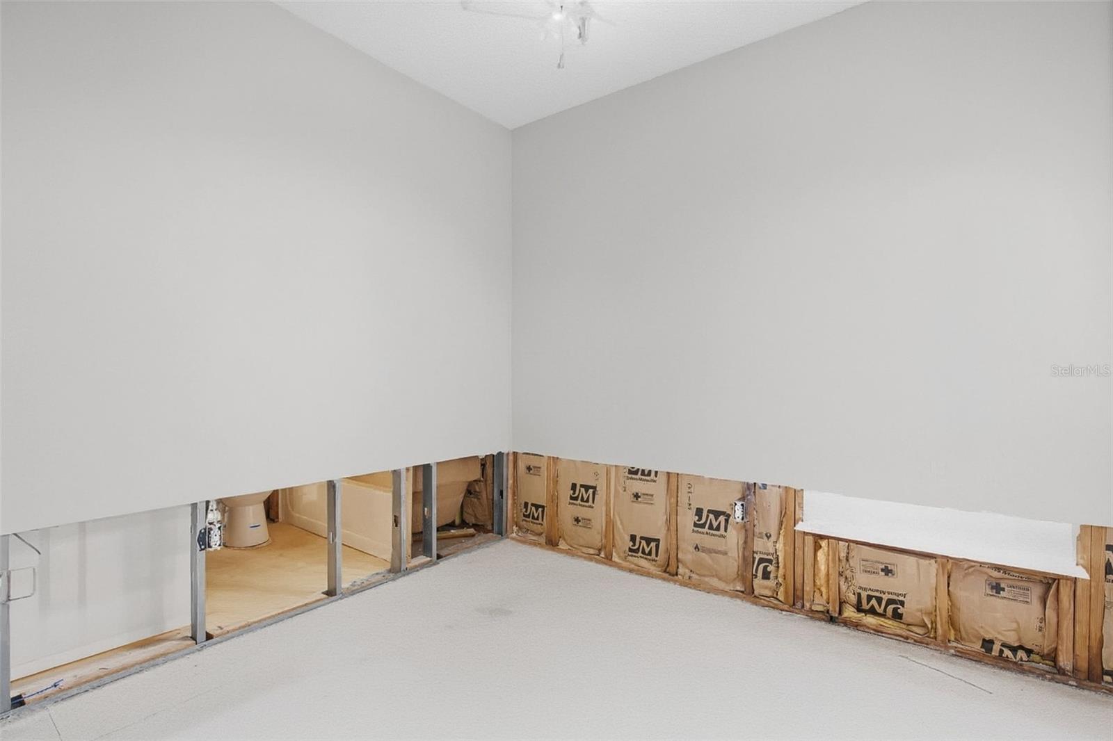 Image 10 of 39 For 12941 Kings Lake Drive