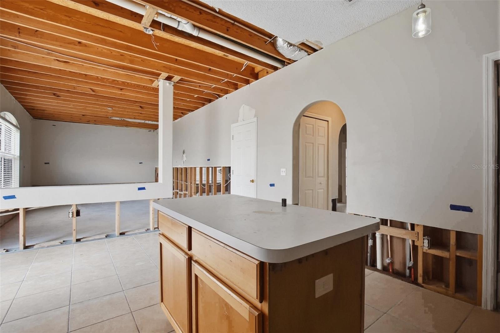 Image 16 of 39 For 12941 Kings Lake Drive